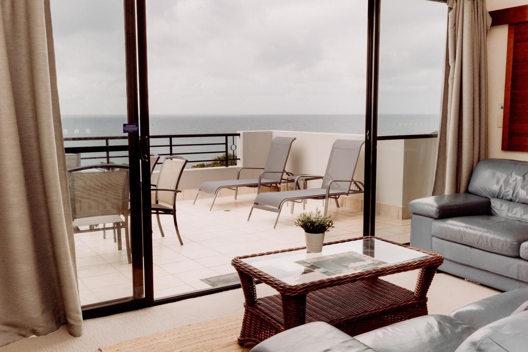 The Point Coolum Aparthotel Coolum Beach Bagian luar foto