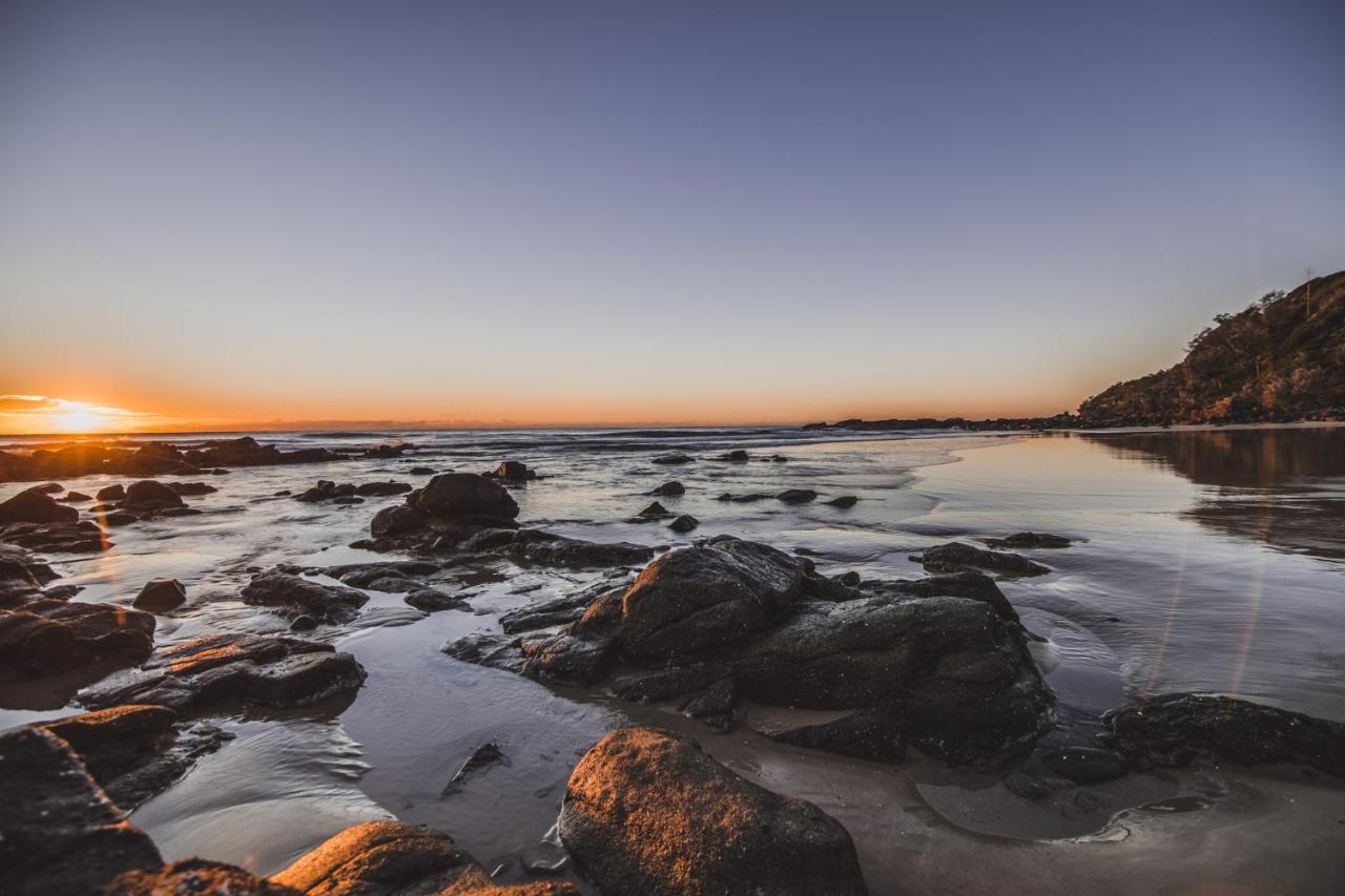 The Point Coolum Aparthotel Coolum Beach Bagian luar foto